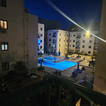Apartment With Pool St. Paul's Bay Exterior photo